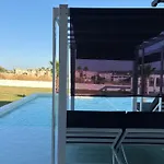 빌라 La Vida *